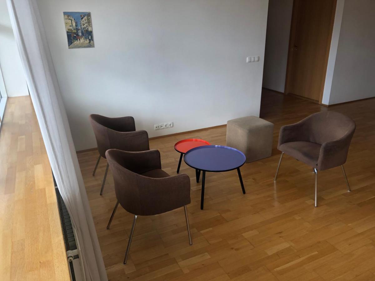 Rez Hlemmur Apartment Reykjavík Buitenkant foto
